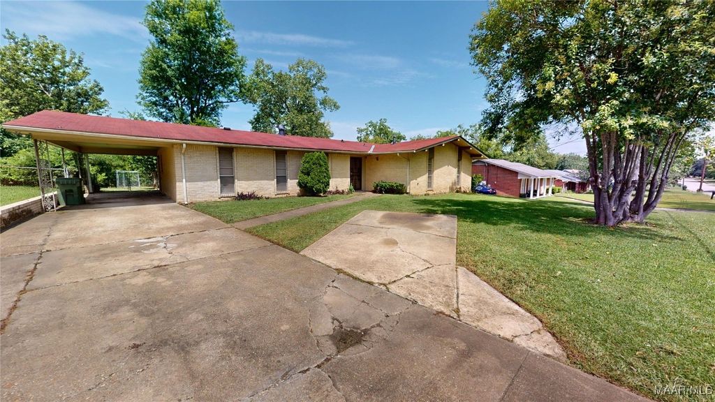 2112 COTTINGHAM Drive, Montgomery, AL 36106