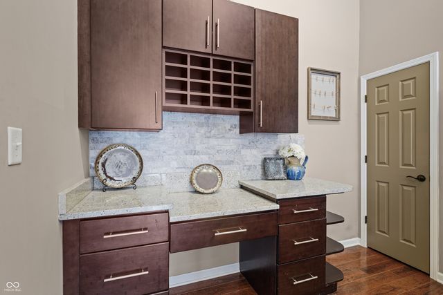 11505 Grassy Court 102, Fishers, IN 46037