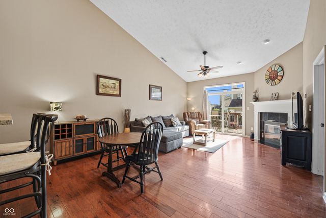 11505 Grassy Court 102, Fishers, IN 46037