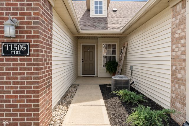 11505 Grassy Court 102, Fishers, IN 46037