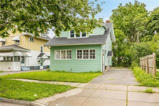 140 Curlew Street, Rochester, NY 14613