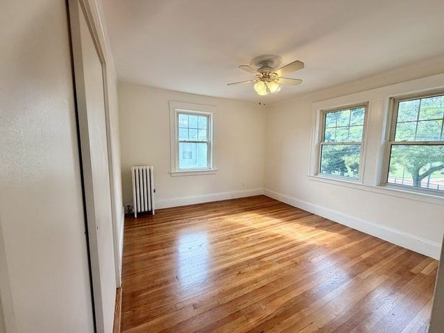 37 Rogers Park 2, Boston, MA 02135