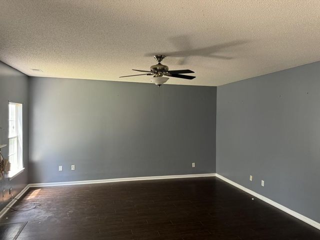 2112 Bradford Pear SE Circle, Conyers, GA 30013