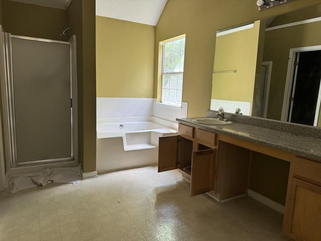 2112 Bradford Pear SE Circle, Conyers, GA 30013