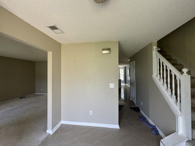 2112 Bradford Pear SE Circle, Conyers, GA 30013