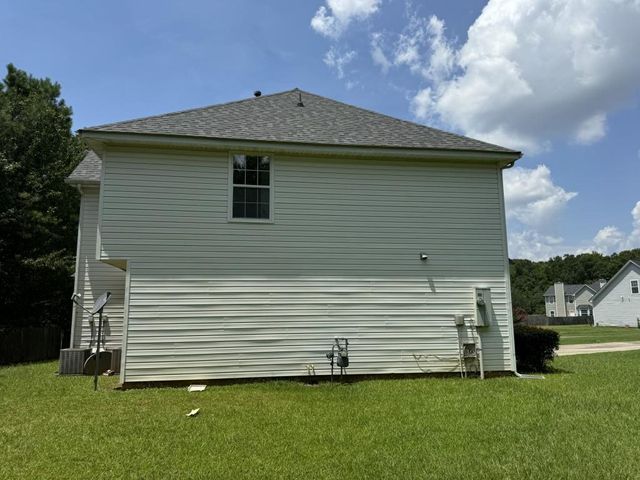 2112 Bradford Pear SE Circle, Conyers, GA 30013
