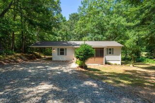 191 Rector Street, Campobello, SC 29322
