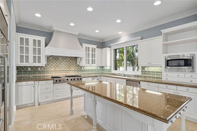 18 Tasman Sea, Newport Coast, CA 92657