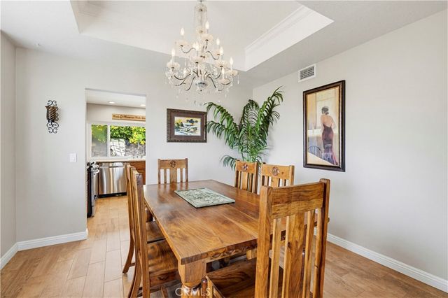 27814 Santa Clarita Road, Saugus, CA 91350