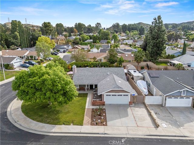 27814 Santa Clarita Road, Saugus, CA 91350