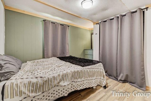 7615 S Croton Hardy Drive, Newaygo, MI 49337