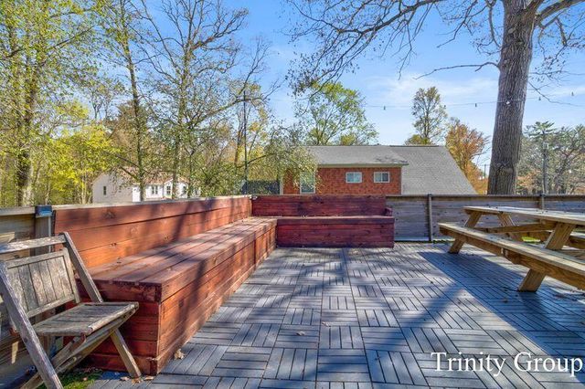 7615 S Croton Hardy Drive, Newaygo, MI 49337