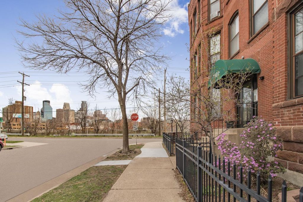 1801 Elliot Avenue 5, Minneapolis, MN 55404 — photo 3