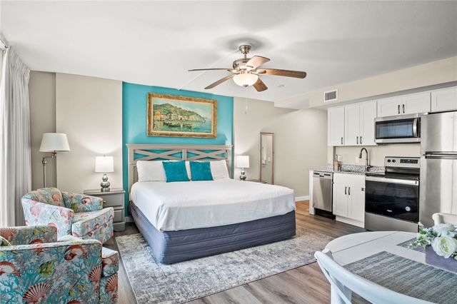 800 Sandcastle Dr 311, Port Aransas, TX 78373