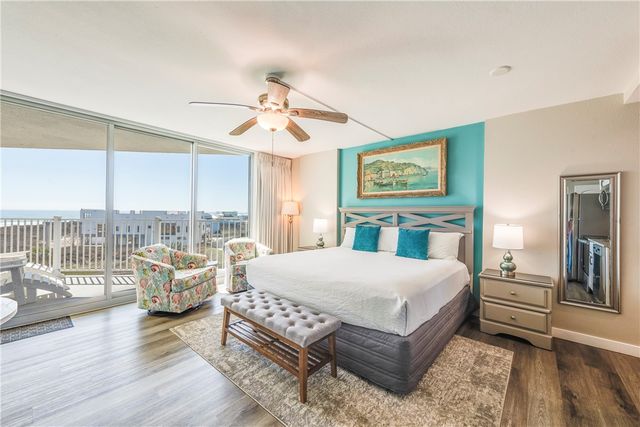 800 Sandcastle Dr 311, Port Aransas, TX 78373