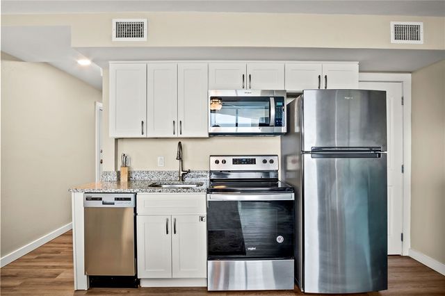 800 Sandcastle Dr 311, Port Aransas, TX 78373