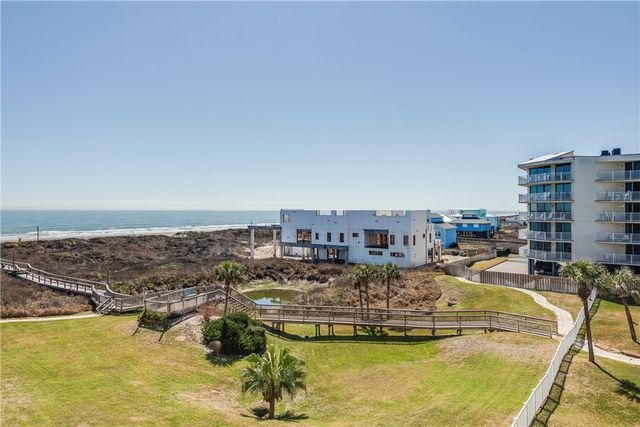 800 Sandcastle Dr 311, Port Aransas, TX 78373