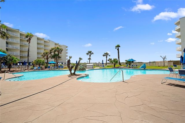800 Sandcastle Dr 311, Port Aransas, TX 78373