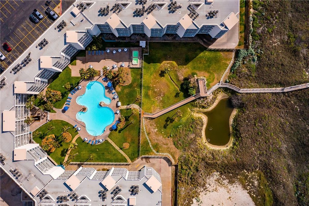 800 Sandcastle Dr 311, Port Aransas, TX 78373 — photo 3
