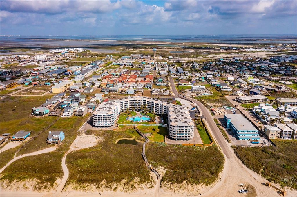 800 Sandcastle Dr 311, Port Aransas, TX 78373 — photo 4