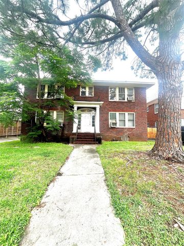 1711 W Main Street 3, Houston, TX 77098