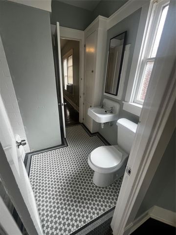 1711 W Main Street 3, Houston, TX 77098