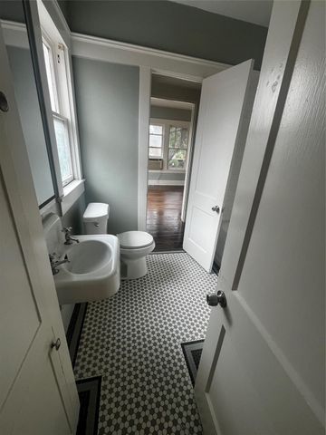 1711 W Main Street 3, Houston, TX 77098
