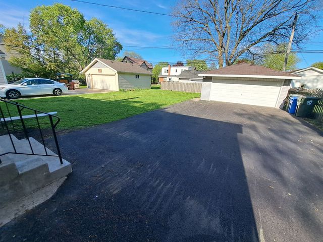 307 N Fairview Avenue, Mount Prospect, IL 60056