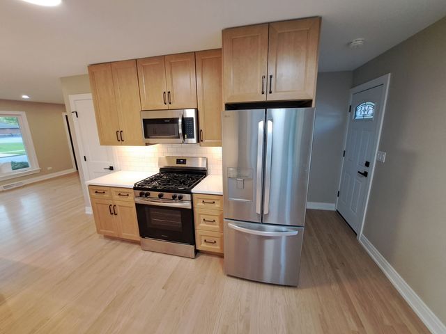 307 N Fairview Avenue, Mount Prospect, IL 60056