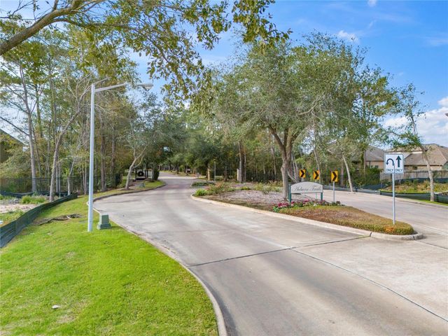 24115 Newberry Bend Drive, Porter, TX 77365