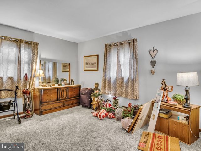 101 OLD FERRY RD, Millerstown, PA 17062