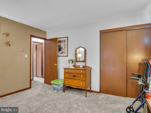 101 OLD FERRY RD, Millerstown, PA 17062