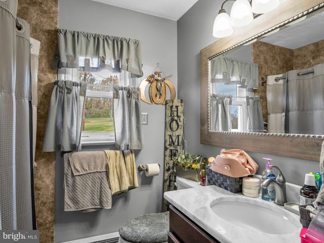 101 OLD FERRY RD, Millerstown, PA 17062