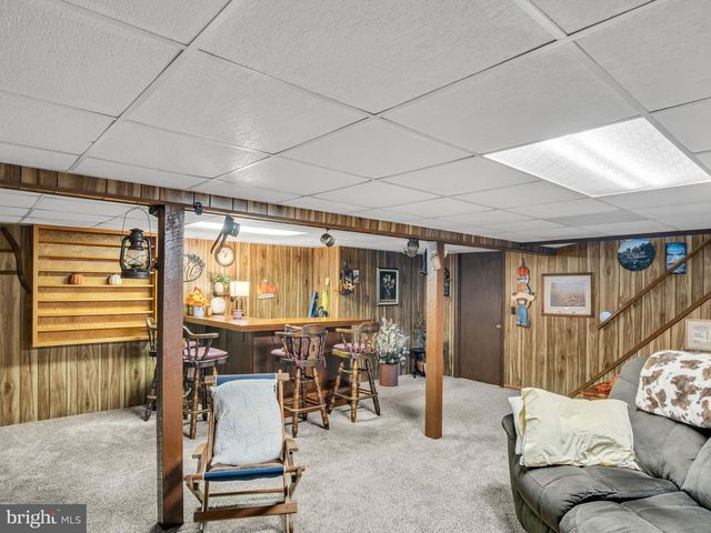 101 OLD FERRY RD, Millerstown, PA 17062