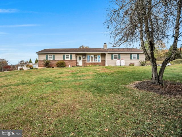 101 OLD FERRY RD, Millerstown, PA 17062