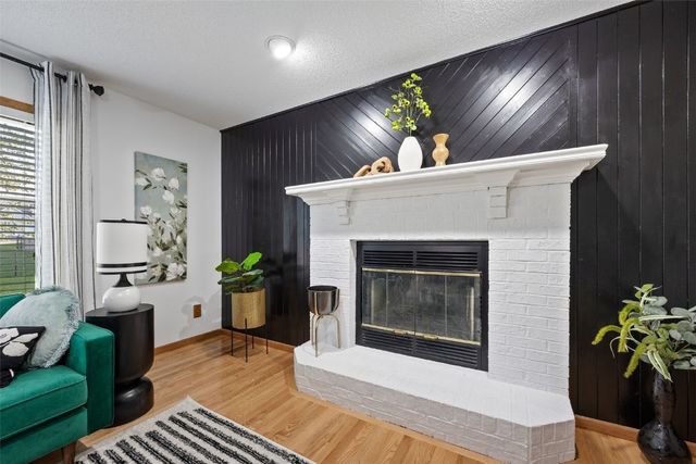 290 W 33rd Avenue, Marion, IA 52302