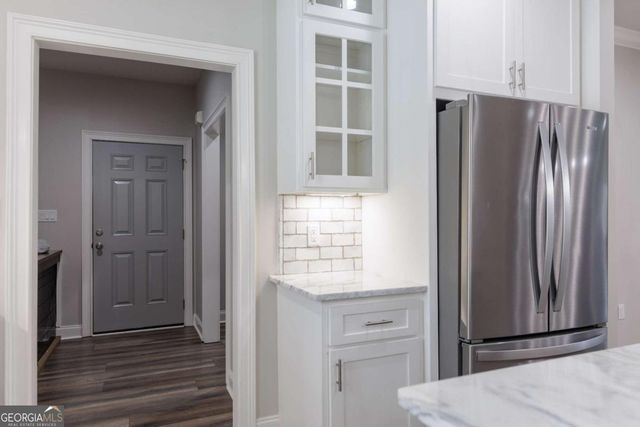 601 Pine Point Circle, Valdosta, GA 31602