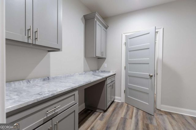 601 Pine Point Circle, Valdosta, GA 31602