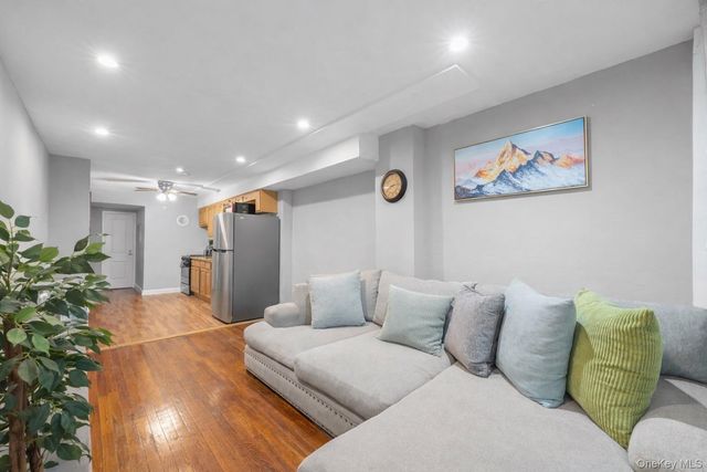 1031 E 225th Street, Bronx, NY 10466