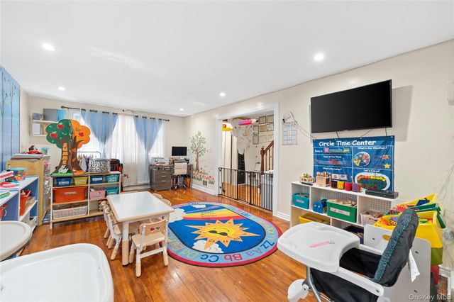 1031 E 225th Street, Bronx, NY 10466