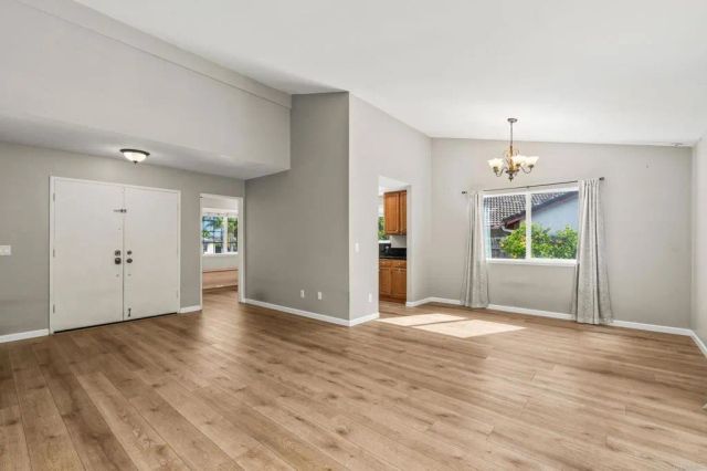 2049 Camino Dr, Escondido, CA 92026