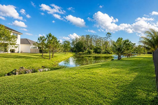 9240 Greenspire Lane, Lake Worth, FL 33467