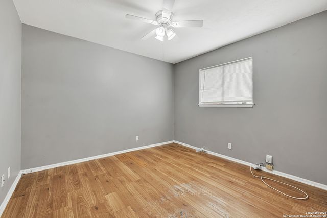 6014 EVERS RD, Leon Valley, TX 78238
