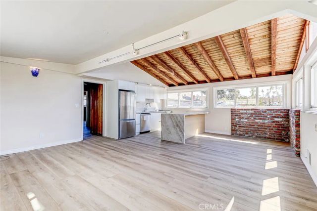 321 4th, Manhattan Beach, CA 90266