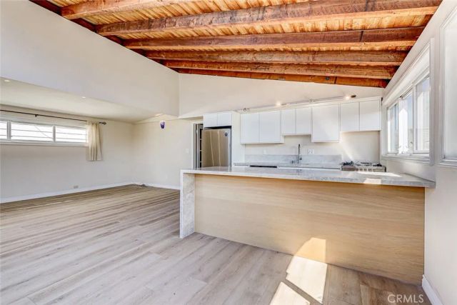 321 4th, Manhattan Beach, CA 90266