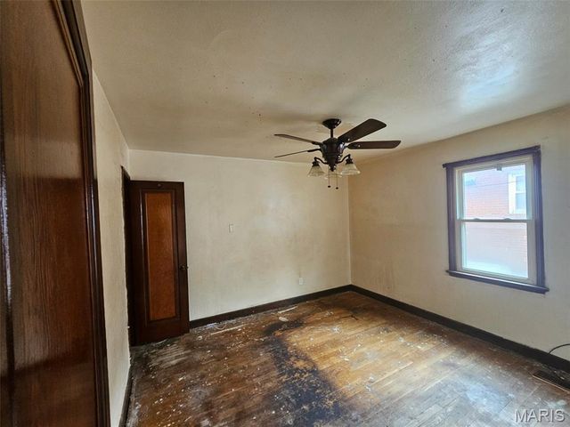 6708 Edison Avenue, St Louis, MO 63121