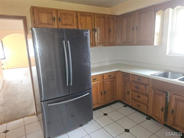 6708 Edison Avenue, St Louis, MO 63121