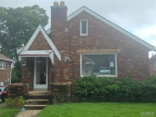 6708 Edison Avenue, St Louis, MO 63121