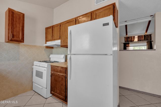 11816 TRACY AUSTIN Lane, El Paso, TX 79936