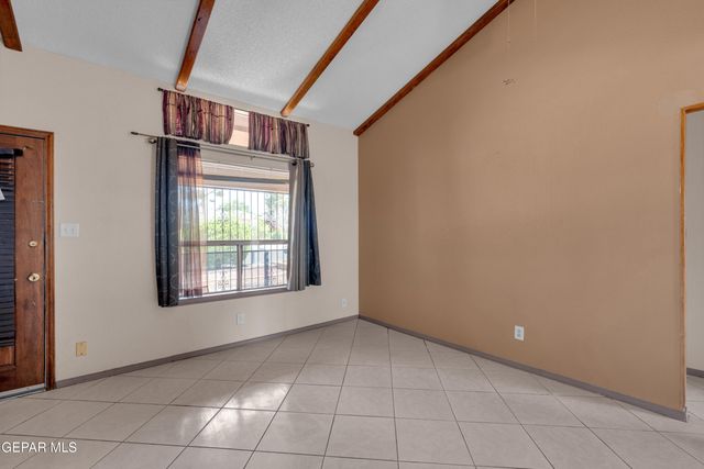 11816 TRACY AUSTIN Lane, El Paso, TX 79936